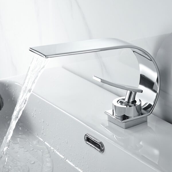 Solid Brass Waterfall Basin Faucet Single Handle Wide Spout Bathroom Mixer Tap